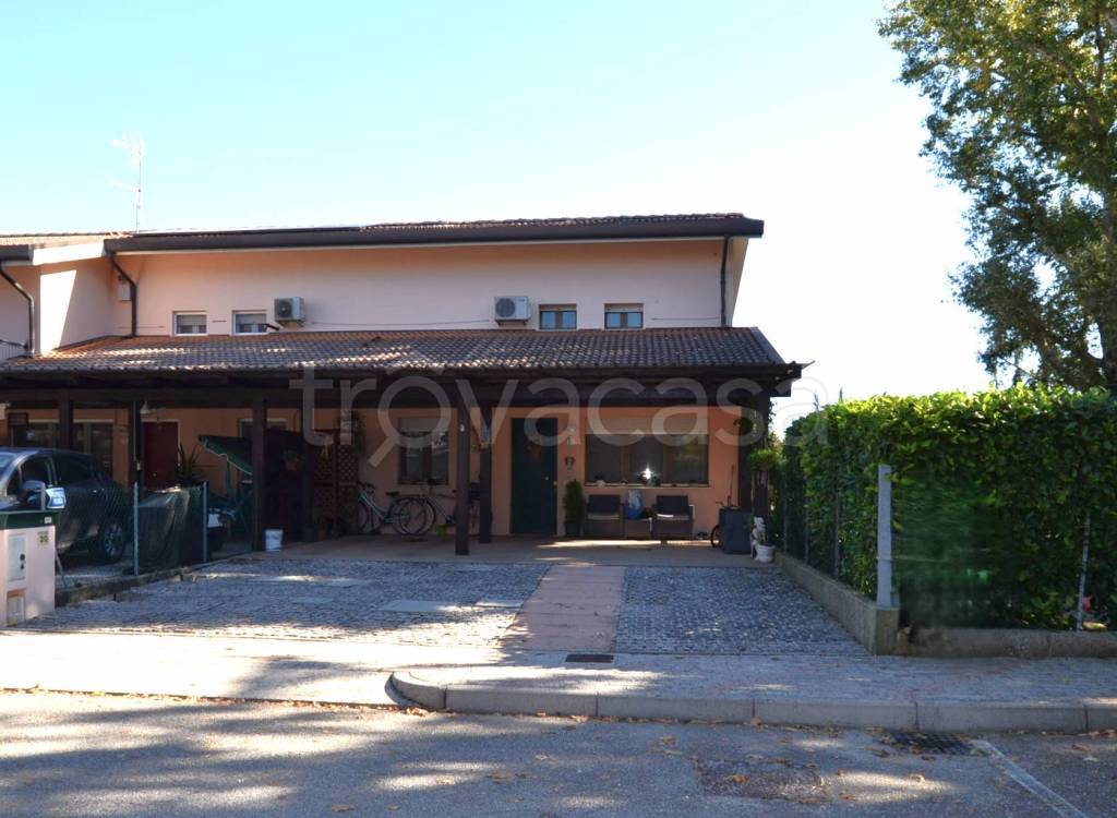 casa indipendente in vendita a San Quirino