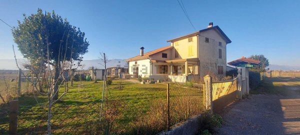 casa indipendente in vendita a San Quirino