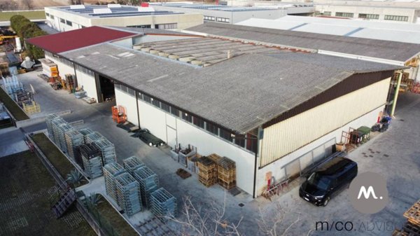 locale commerciale in vendita a San Quirino