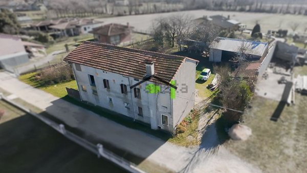 casa indipendente in vendita a San Quirino in zona San Foca
