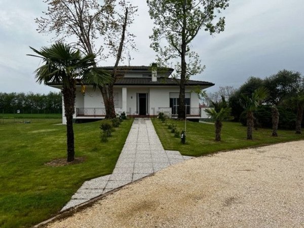 casa indipendente in vendita a San Quirino in zona San Foca