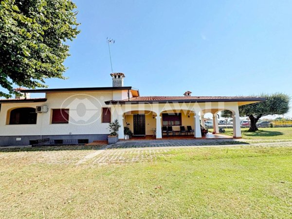 casa indipendente in vendita a San Quirino in zona San Foca