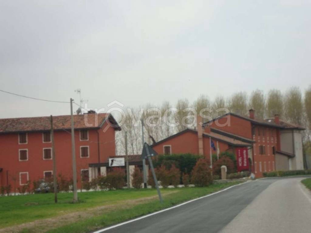 negozio in vendita a San Vito al Tagliamento