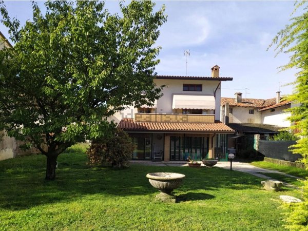 casa indipendente in vendita a San Vito al Tagliamento