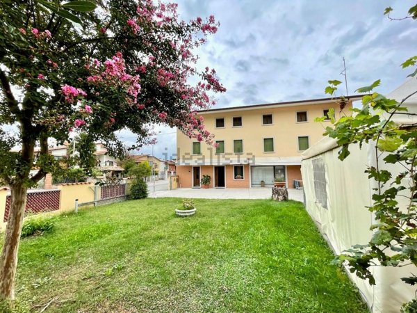 casa indipendente in vendita a San Vito al Tagliamento