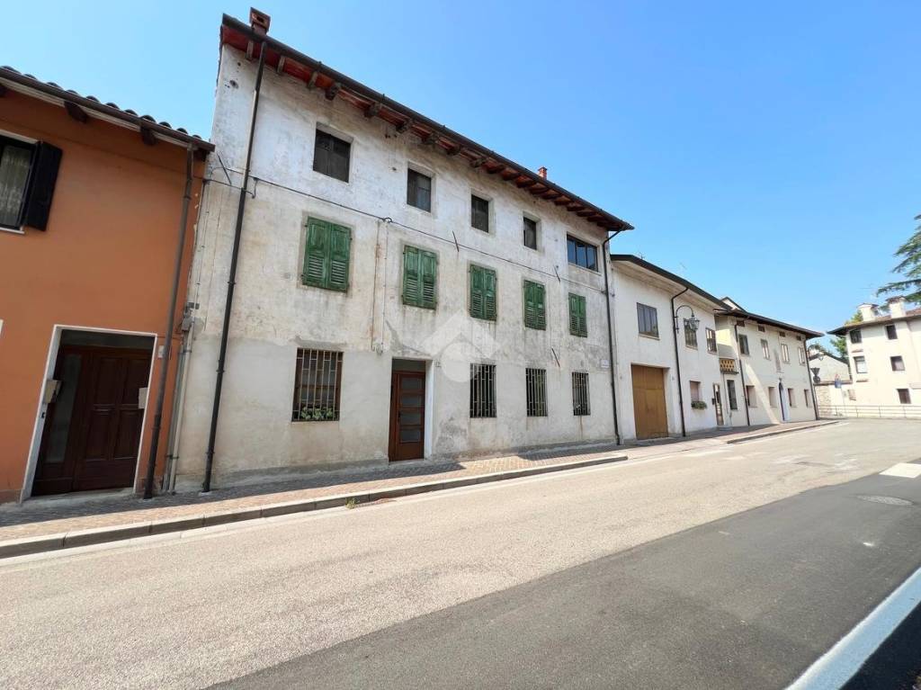 casa indipendente in vendita a San Vito al Tagliamento in zona Prodolone