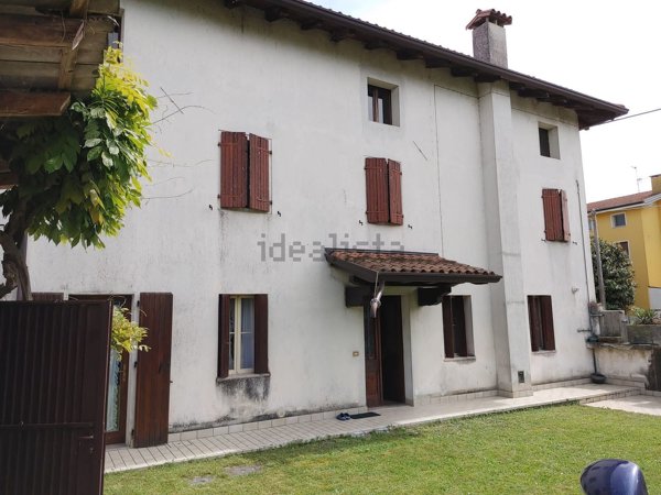 casa indipendente in vendita a San Vito al Tagliamento in zona Savorgnano