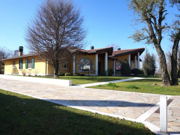 casa indipendente in vendita a San Vito al Tagliamento
