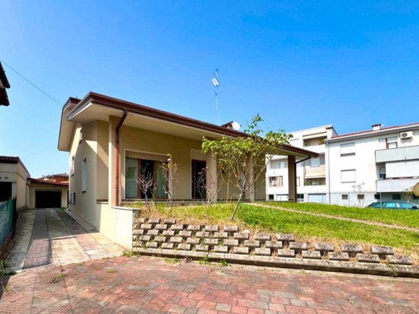 casa indipendente in vendita a San Vito al Tagliamento