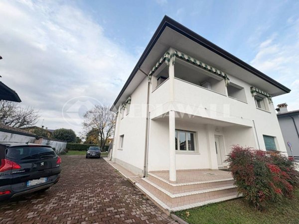 casa indipendente in vendita a San Vito al Tagliamento