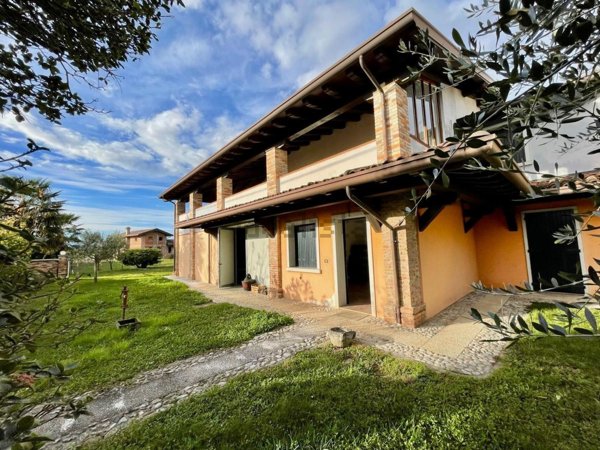 casa indipendente in vendita a San Vito al Tagliamento
