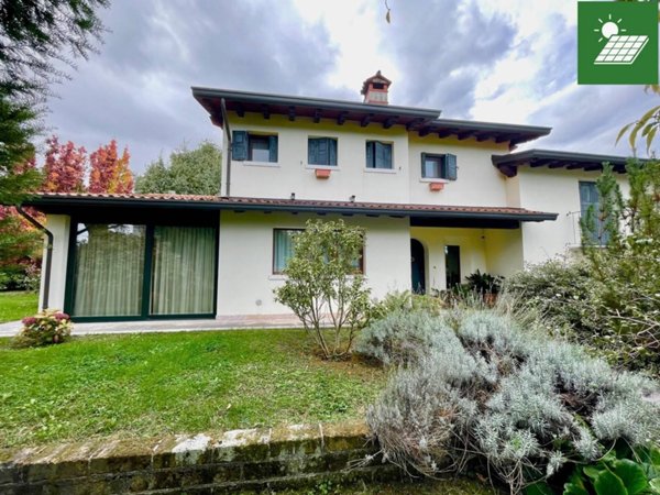 casa indipendente in vendita a San Vito al Tagliamento in zona Savorgnano