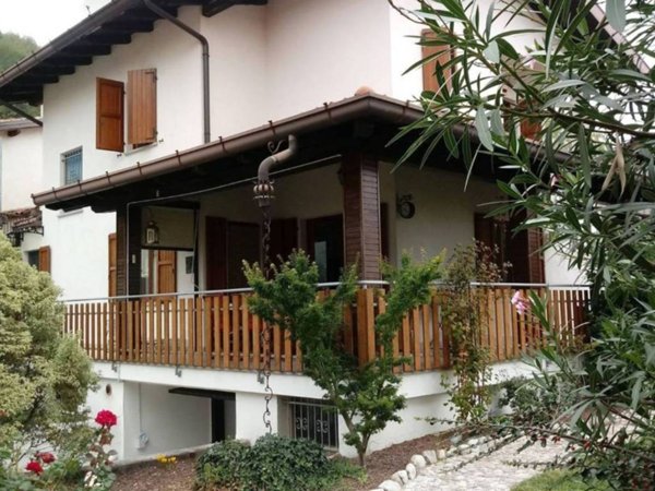 casa indipendente in vendita a Sequals