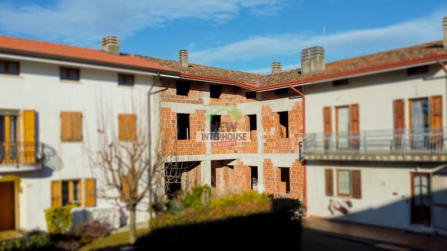 casa indipendente in vendita a Sequals