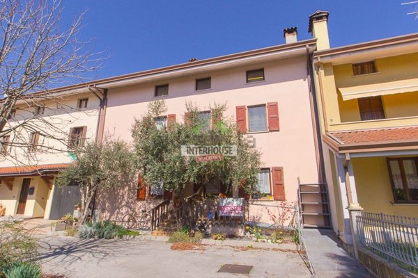 casa indipendente in vendita a Sequals