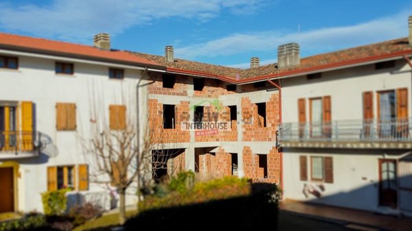 casa indipendente in vendita a Sequals in zona Lestans