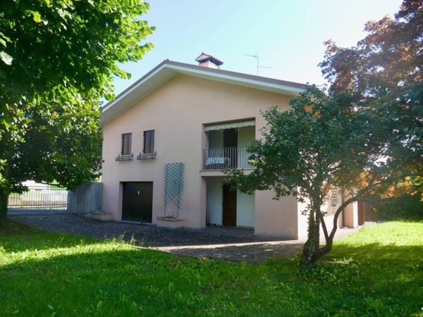 casa indipendente in vendita a Sequals in zona Lestans