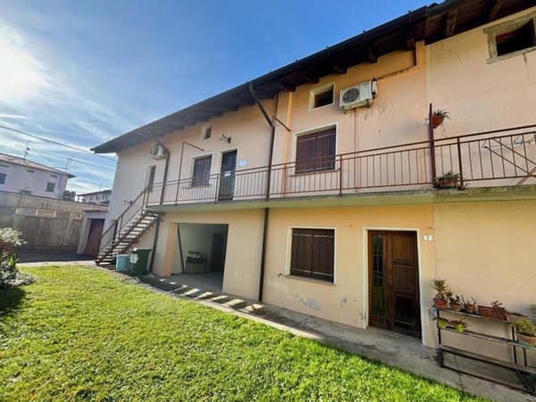 casa indipendente in vendita a Sequals