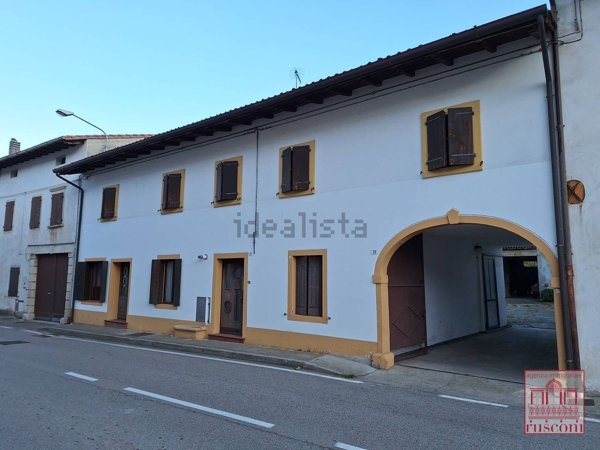 casa indipendente in vendita a Sequals