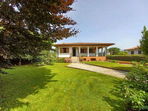 casa indipendente in vendita a Sequals in zona Lestans