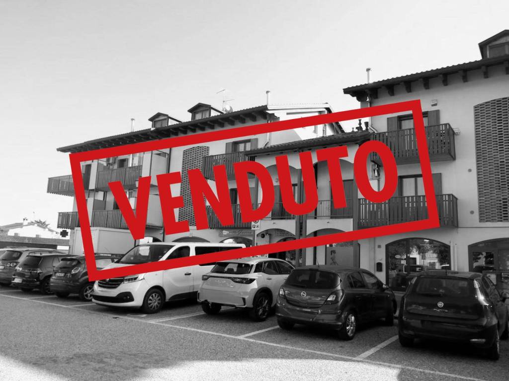 appartamento in vendita a Sequals in zona Lestans