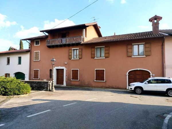 casa indipendente in vendita a Sequals in zona Lestans