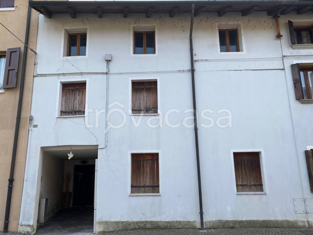 casa indipendente in vendita a Sesto al Reghena