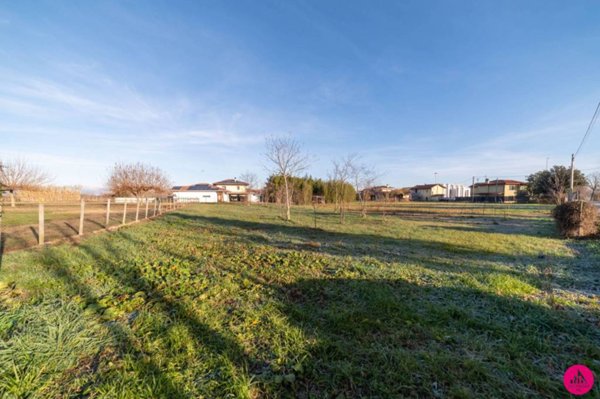 terreno agricolo in vendita a Sesto al Reghena in zona Ramuscello