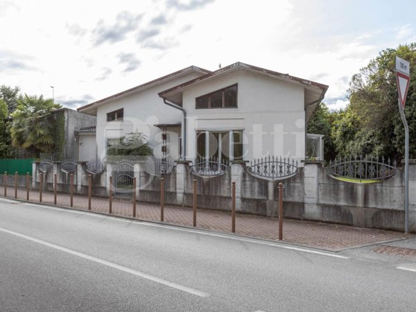 casa indipendente in vendita a Sesto al Reghena in zona Bagnarola