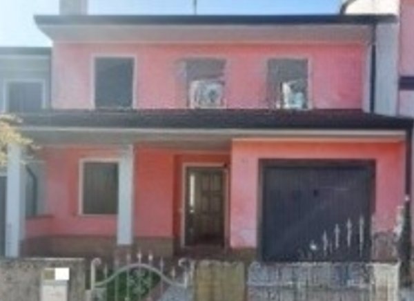 casa indipendente in vendita a Sesto al Reghena in zona Marignana
