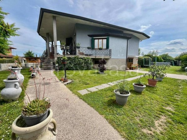 casa indipendente in vendita a Sesto al Reghena in zona Ramuscello