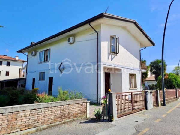 appartamento in vendita a Sesto al Reghena