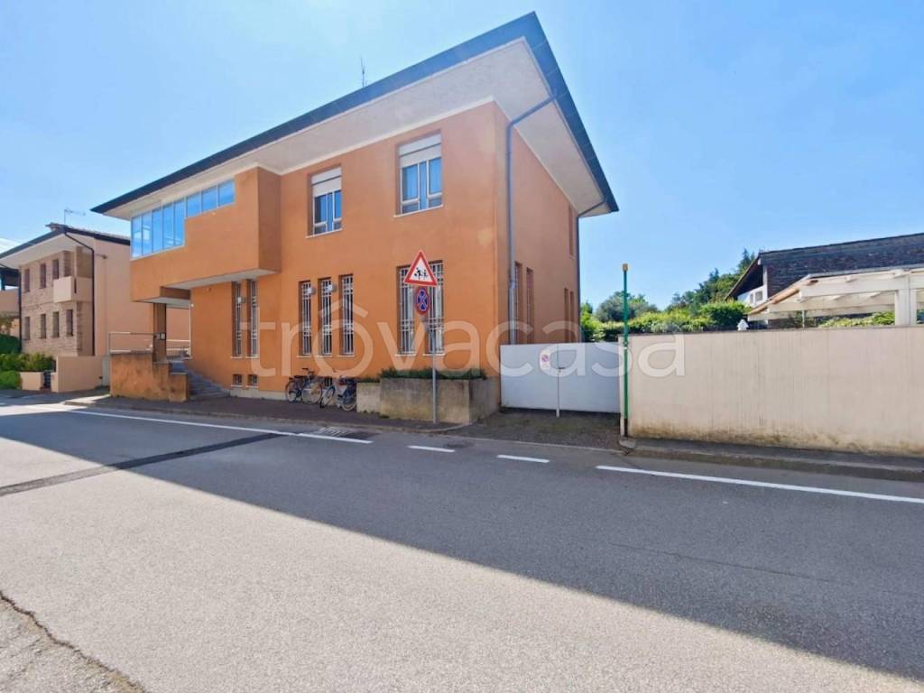 casa indipendente in vendita a Sesto al Reghena