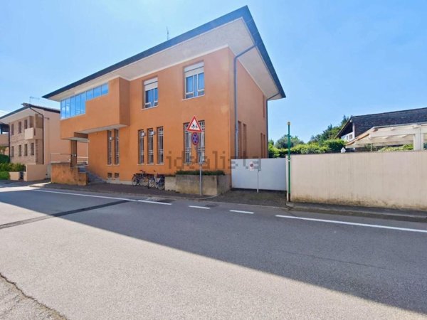casa indipendente in vendita a Sesto al Reghena