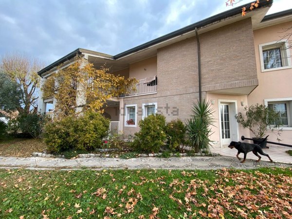 casa indipendente in vendita a Sesto al Reghena