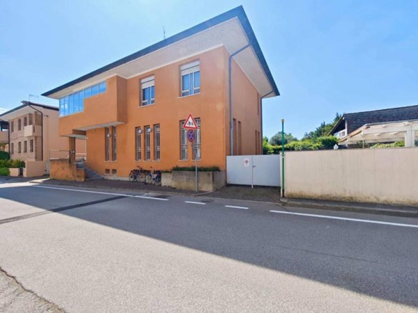 casa indipendente in vendita a Sesto al Reghena