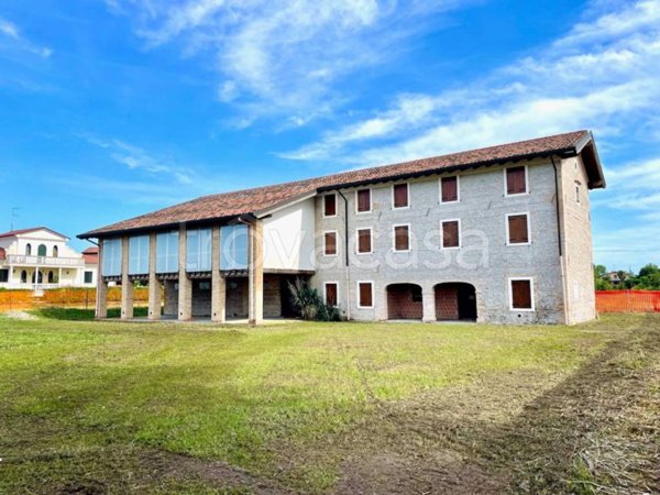 casa indipendente in vendita a Sesto al Reghena in zona Ramuscello