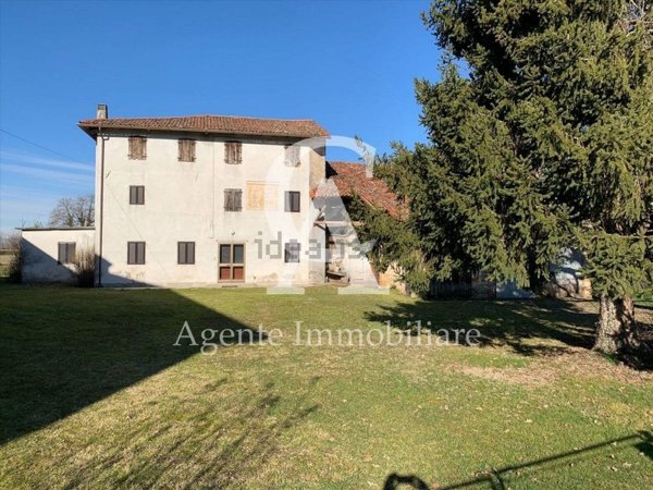 casa indipendente in vendita a Sesto al Reghena