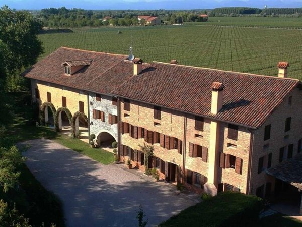 casa indipendente in vendita a Sesto al Reghena