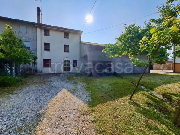 casa indipendente in vendita a Sesto al Reghena in zona Vissignano