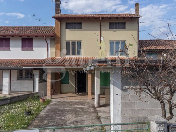 casa indipendente in vendita a Sesto al Reghena in zona Ramuscello
