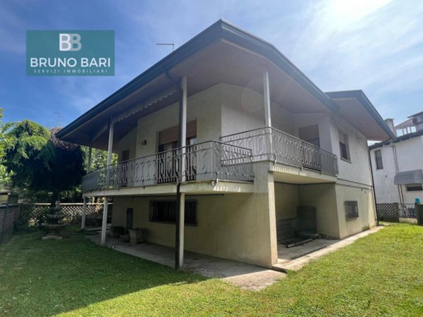 casa indipendente in vendita a Sesto al Reghena in zona Bagnarola
