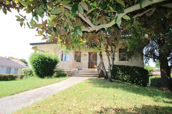 casa indipendente in vendita a Sesto al Reghena in zona Bagnarola
