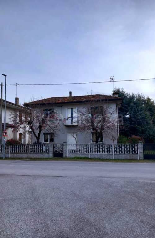 casa indipendente in vendita a Sesto al Reghena in zona Ramuscello