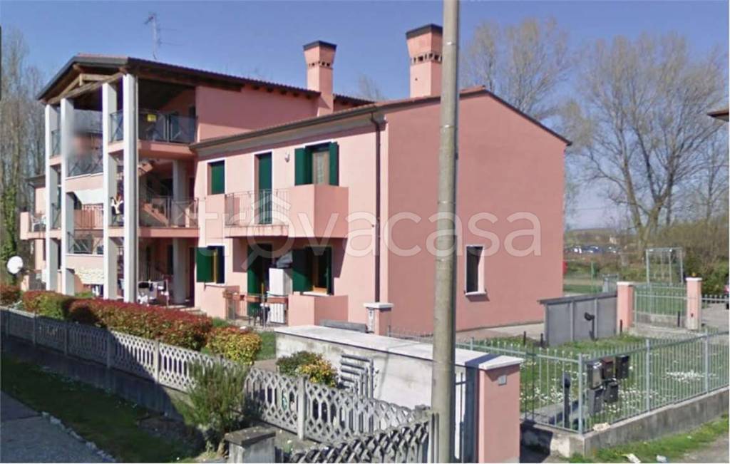 appartamento in vendita a Sesto al Reghena in zona Marignana
