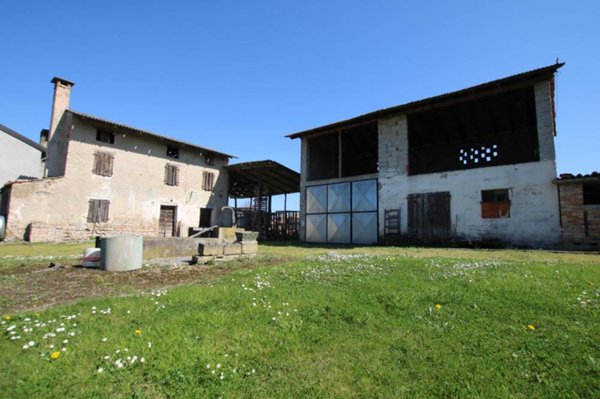 casa indipendente in vendita a Sesto al Reghena in zona Bagnarola