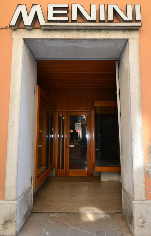 negozio in vendita a Spilimbergo