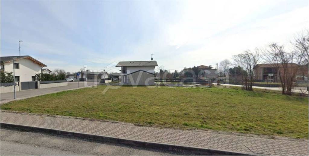 terreno edificabile in vendita a Spilimbergo in zona Baseglia