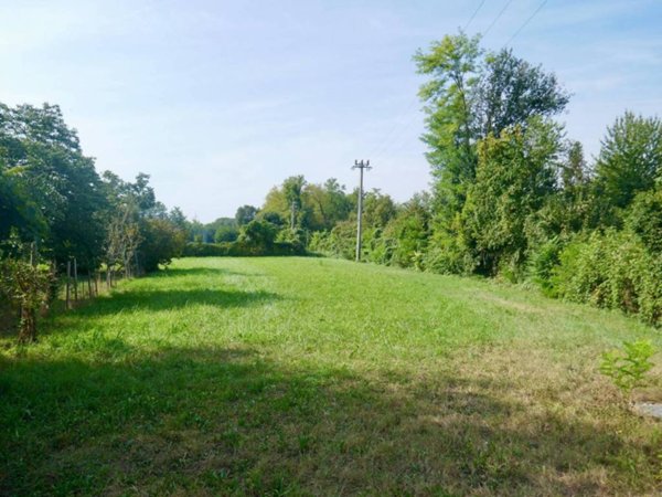 terreno edificabile in vendita a Spilimbergo in zona Istrago
