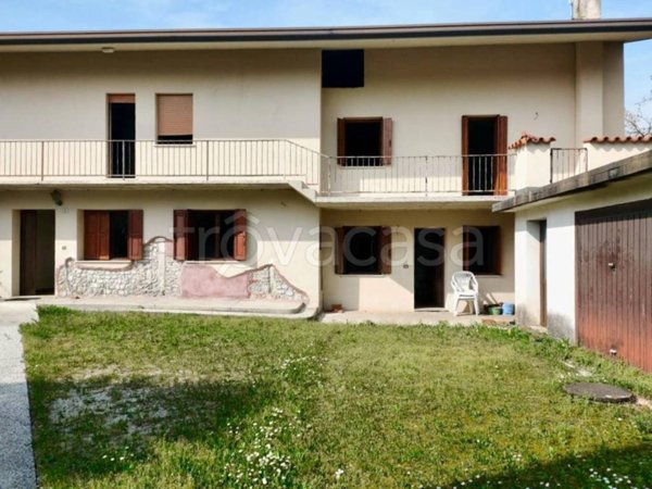 casa indipendente in vendita a Spilimbergo in zona Vacile